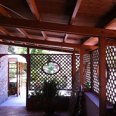 Ciao Ciao Bed & Breakfast Rome